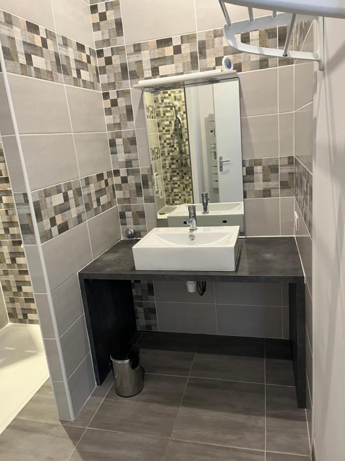 Appartement T4 140 M2 Spacieux Et Calme Pour 8 Personnes Luz-Saint-Sauveur Exterior photo