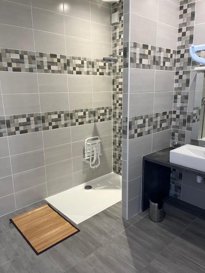 Appartement T4 140 M2 Spacieux Et Calme Pour 8 Personnes Luz-Saint-Sauveur Exterior photo
